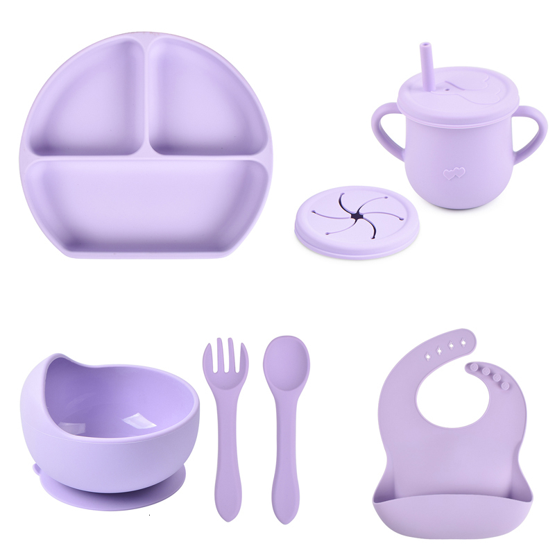 Cups Dishes Utensils 4 5 7PCS Soft Silicone Baby Feeding Sucker Bowl Plate Cup Bibs Spoon Fork Sets Non slip Children s Tableware BPA Free 230724