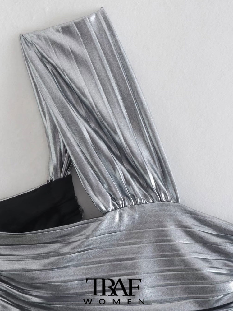 Women's Tanks Camis TRAF Women Fashion Front Hollow Out Shinny Crop Tank Tops Vintage One-Shoulder Side Zipper Female Camis Mujer 230721