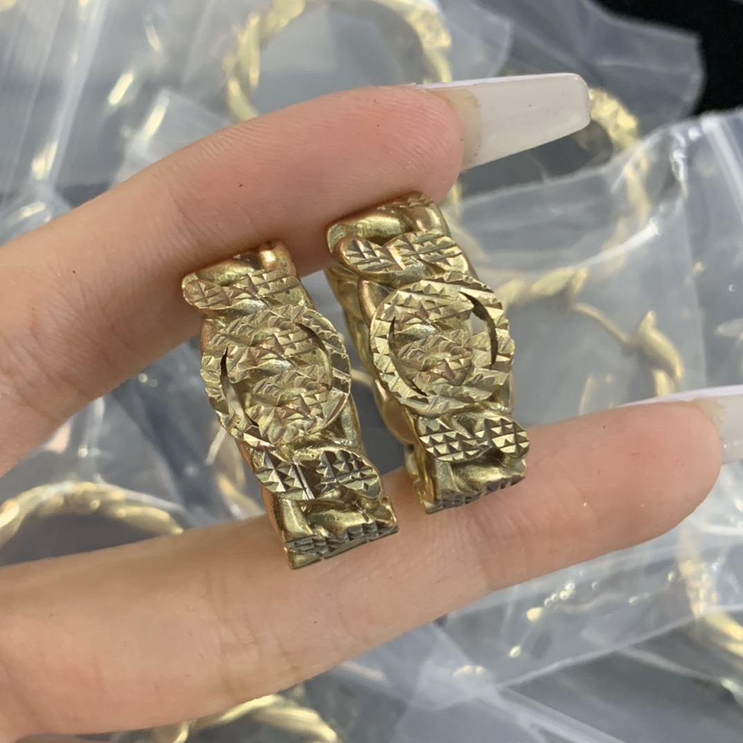 Luxury Retro Gold 18k Ear Hoop Earrings Designer For Women Men Earrings Stud Letter Earring Jewelry Valentine Day Gift CGUE3 -02