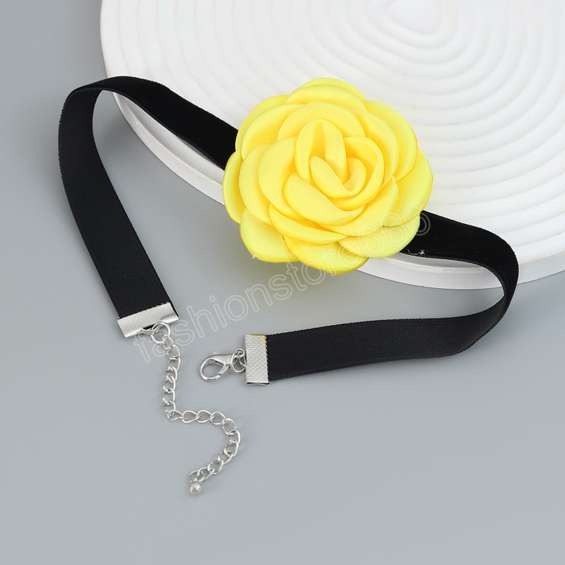 Fabric Rose Flower Clavicle Necklaces Women Choker Gothic Soft Velvet Collar Necklace Girl Neck Jewelry Gift Accessoires