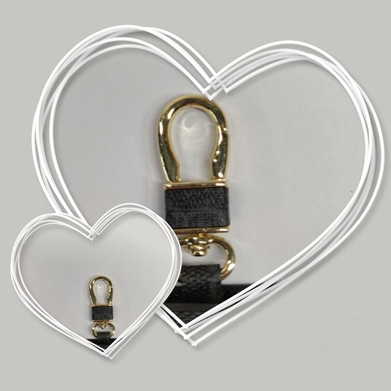 Designer keychain mens and womens bags hanging buckle Keychains car handmade leather pendant key chain Accessories