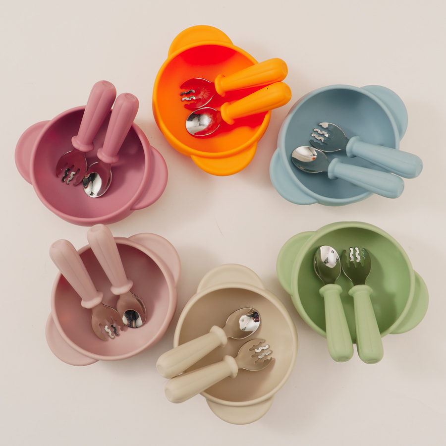 Cups Dishes Utensils Baby Soft Silicone Feeding Tableware For Toddler Kid Suction Plate Fork Spoon Bowl Cup Set Accessories 230724