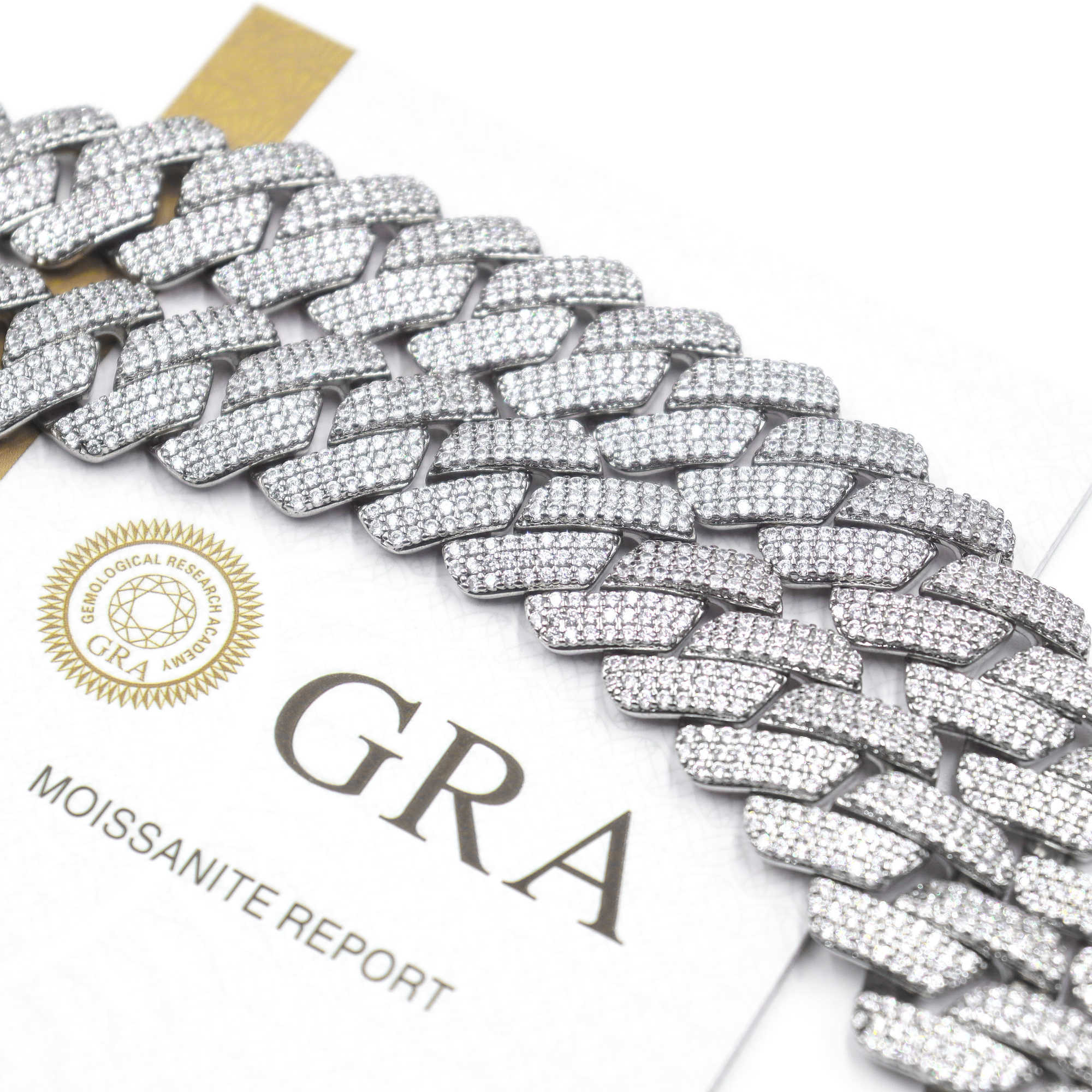 Custom Vvs Moissanite Diamond Iced Out 925 Sterling Silver Cuban Link Chain Pass Diamond Test 19mm Hip Hop Men Necklace