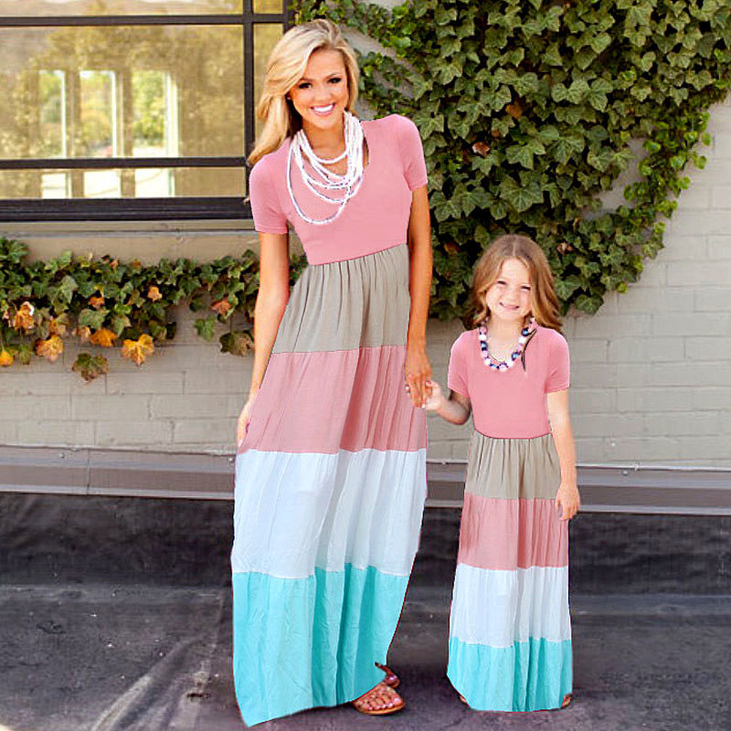 Family Matching Outfits Mother Daughter Dresses Clothes Striped Mom Dress Kids Child Mum Sister Baby Girl Summer Mommy And Me 230724