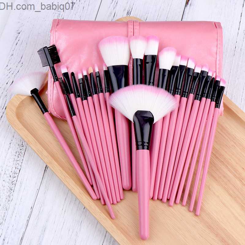 Makeup Brushes Professional Makeup brush set with pocket powder foundation large eye shadow Pinceaux horned eyebrows pink black Makeup brush 24 pieces