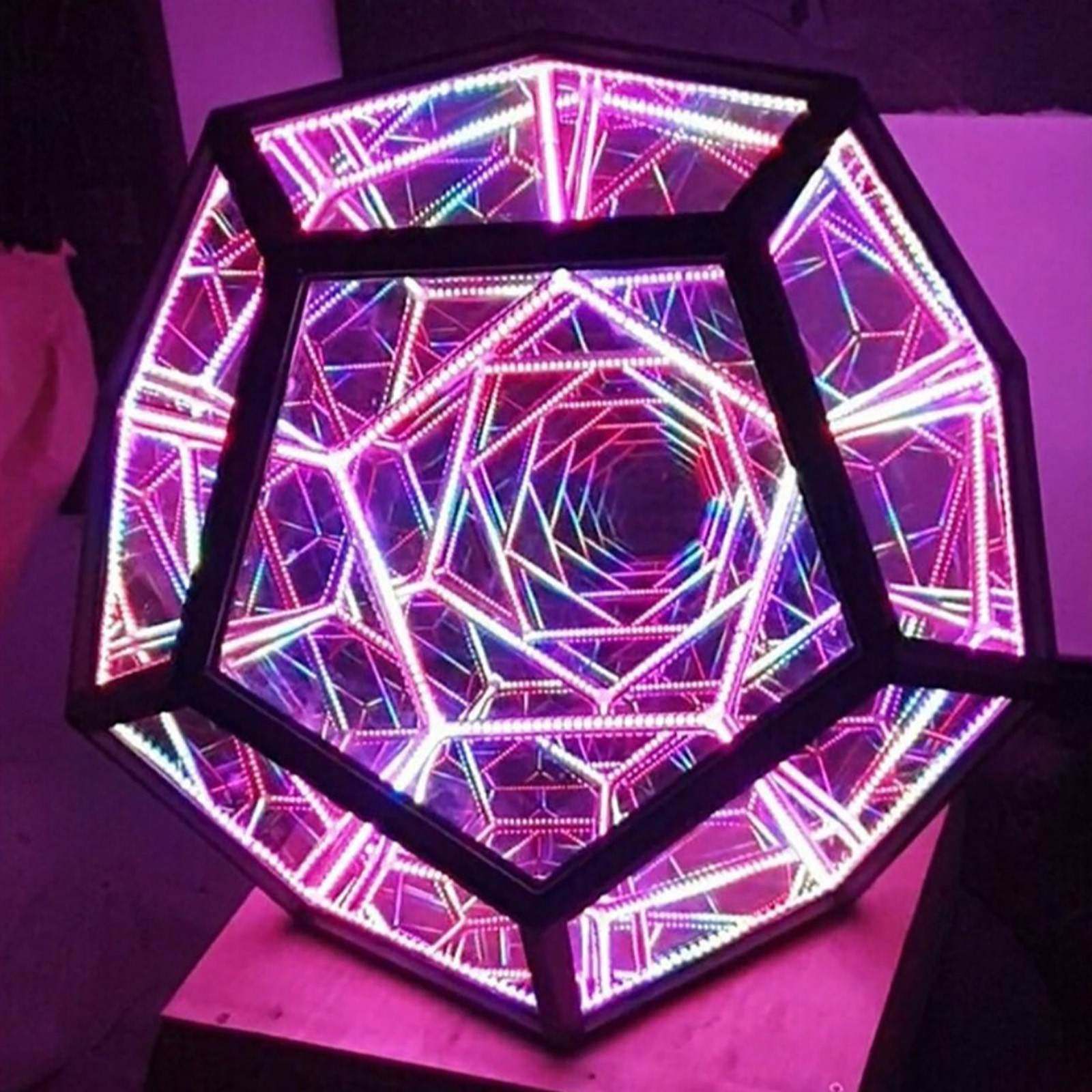 Decorative Objects Figurines Christmas Infinite Dodecahedron Color Art Light Usb Charging Lamp Home Desktop Decoration Aesthetic Room Decor 230725