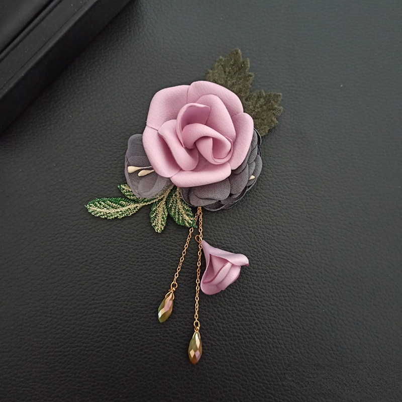 Pins Brooches High-end Fabric Flower Brooch Pins Leaves Crystal Tassel Corsage Fashion Shawl Buckle Lapel Pin Brooches for Women Accessories 230725
