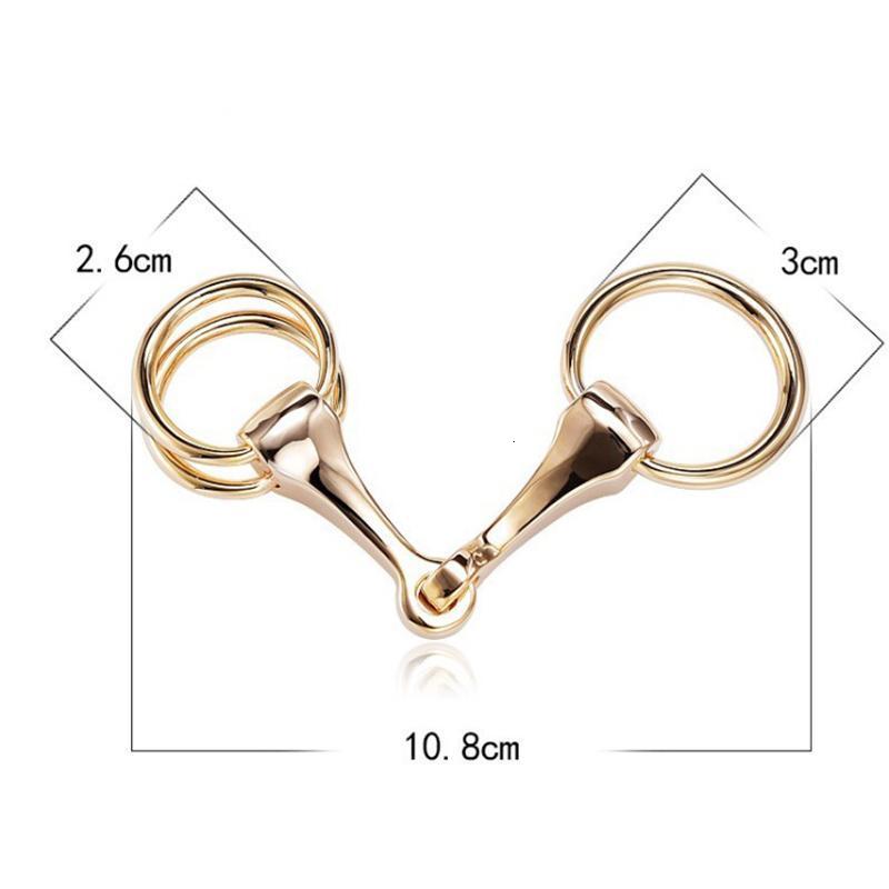 Pins Brooches Women Shawl Ring Clip Scarves Fastener Crystal Silk Scarf Buckle Holder Brooch Wedding Fashion Jewelry Female Classic Gift 230725