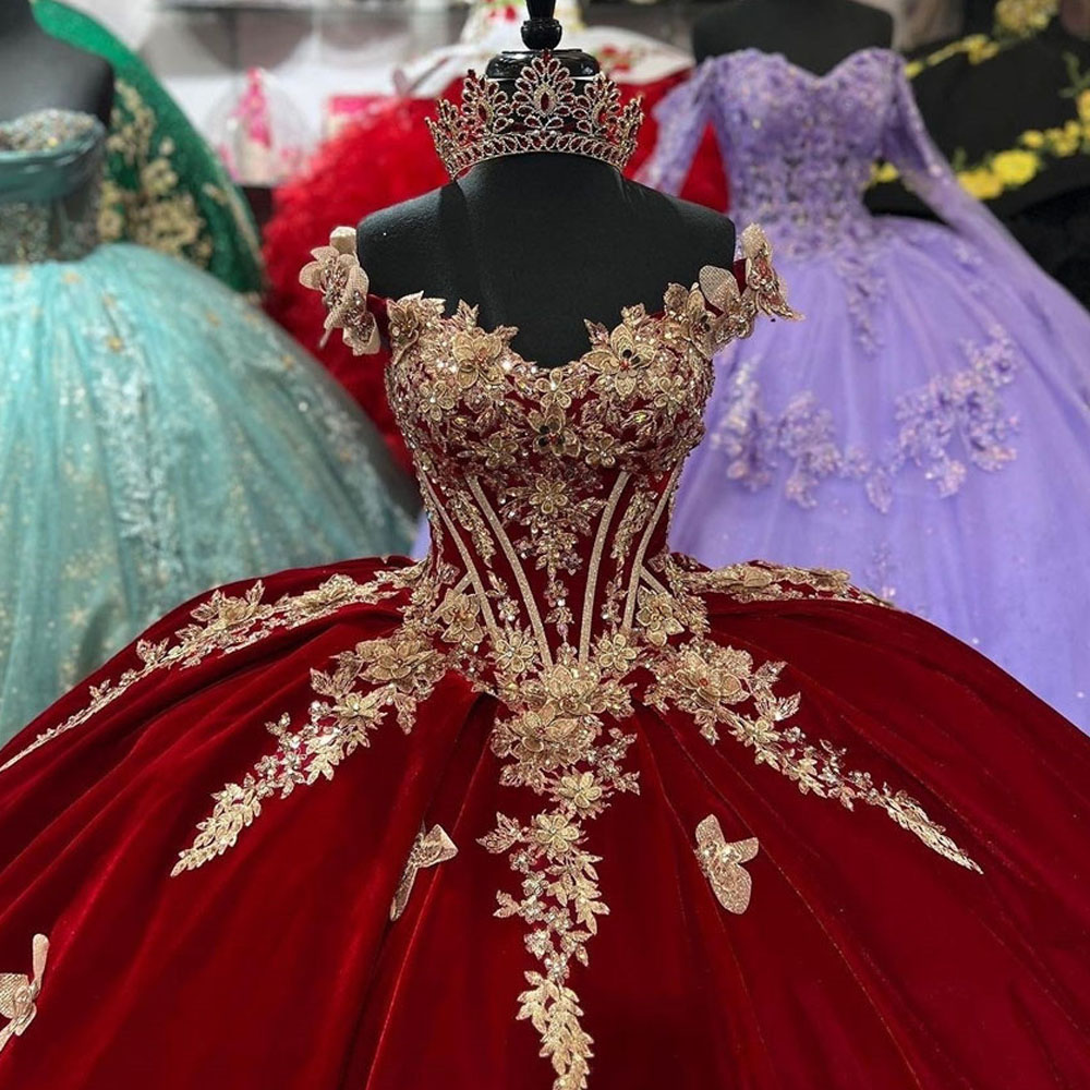 Dark Red Velvet Quinceanera Dresses Gold Appliques with Butterfly Sweet 15 Prom Gown Off Shoulder Ball Gown Junior Girls Birthday Party Dress