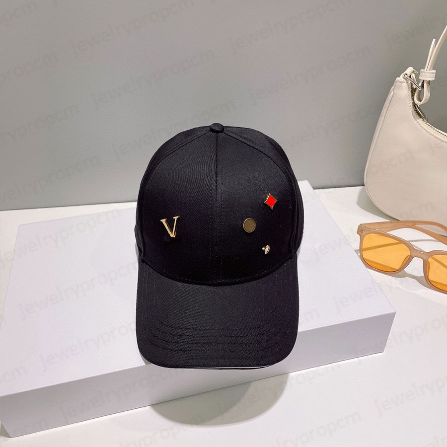 Designer Woman's Ball Caps Classic Men's Cap Embroidery Hats Casual Letters Hat 3 Colors
