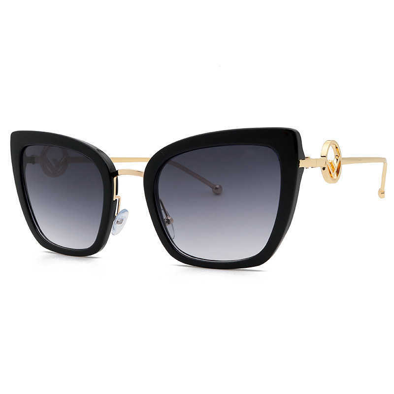 0002 Metal Cat Eye Designer Sunglasses For Women Mens Sunglasses Men Fashion Outdoor Classic Style Eyewear Unisex Goggles Sport Driving Multiple Style Shades