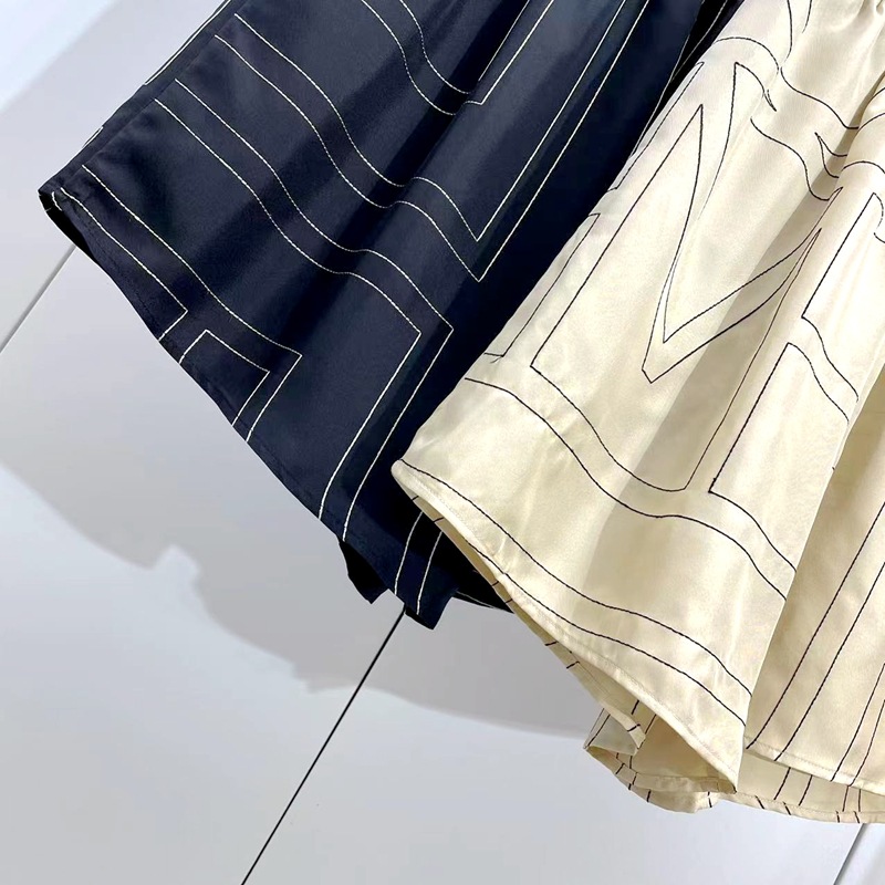 New t-oteme Silk Letter Embroidery Loose Versatile Casual Wide Leg Shorts