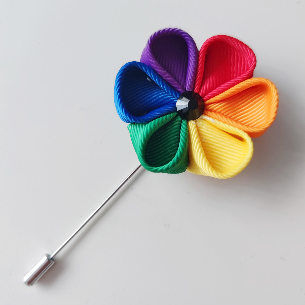 Pins Brooches 50 Pieces Rainbow Flower Brooch Pin Handmade LGBT Pride Lesbian Gay Friend Jewelry Party Gift Wholesale 230727