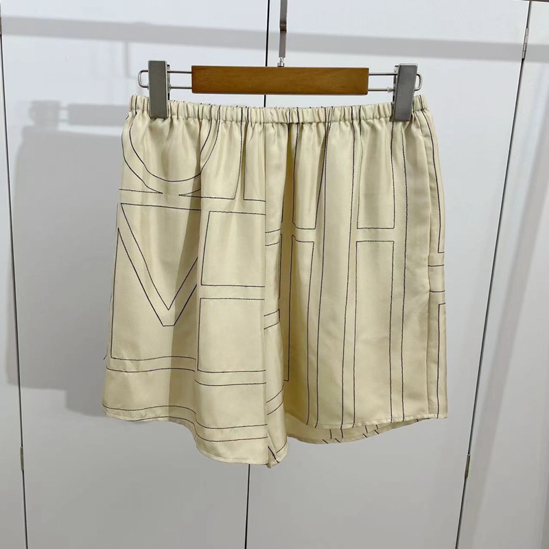 New t-oteme Silk Letter Embroidery Loose Versatile Casual Wide Leg Shorts