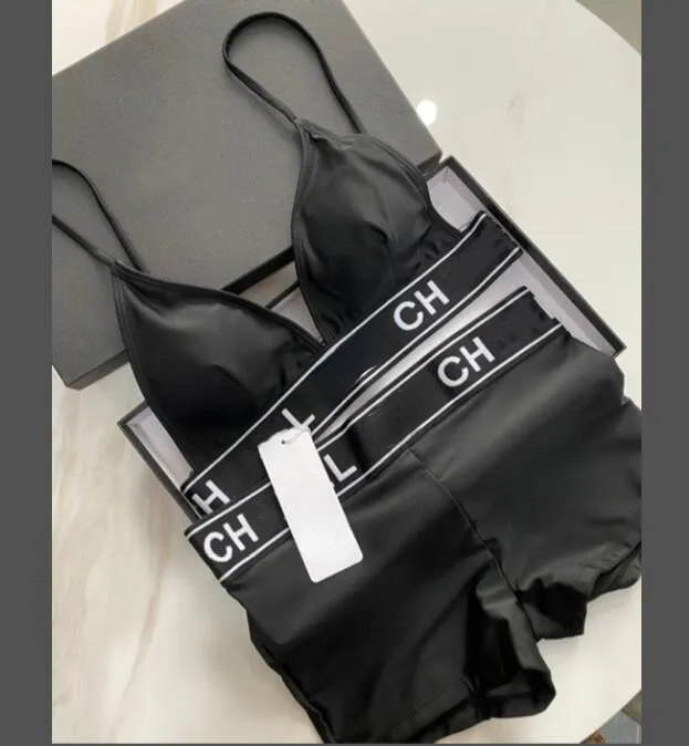 2023 Paris Women's Beach Black Two-piece Swimsuit Designer Fashion Bikini Sexy Summer Pool One-piece Swimsuit Set