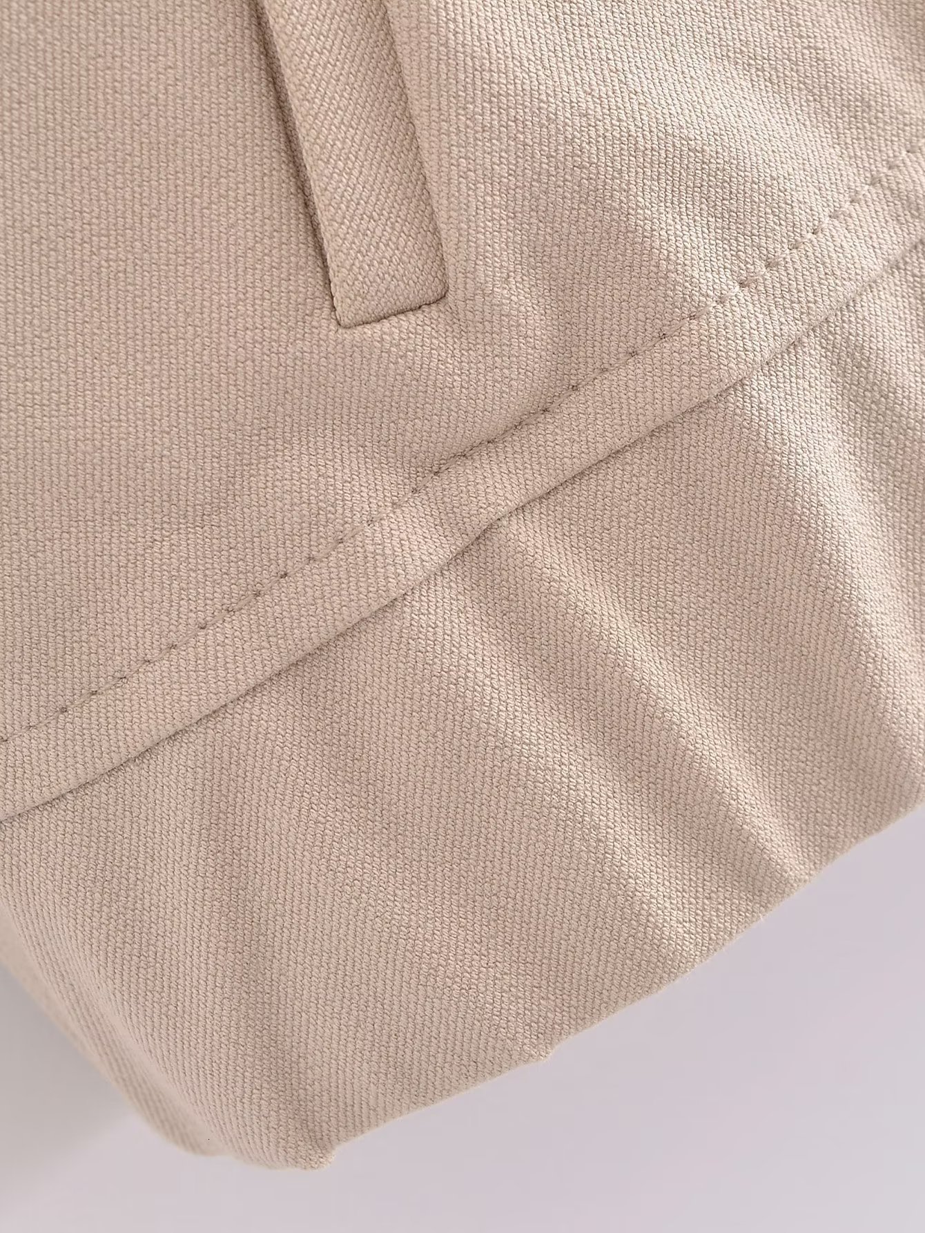 Women's Jackets TRAF Women Bomber Jacket With Pockets 2023 Chic Ladies Outerwears ONeck Vintage Long Sleeve Female Fashion Casual Coat 230726