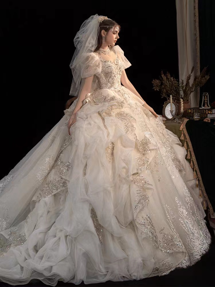 Sweetheart Crystal Beads Wedding Dresses Big Bow Back robe de mariage Custom Made Lace Appliques Plus Size Bridal Party Gowns shiny bg wed gown