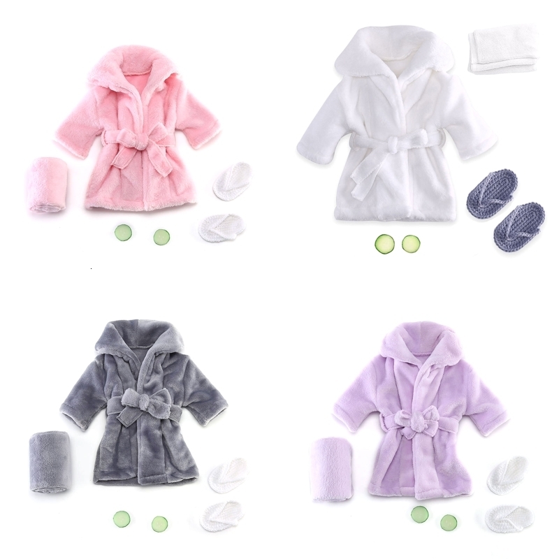 Keepsakes 5PCS Baby Bathrobes Bath Towel Purple Hooded Robe With Belt born P ography Props P o Shoot Accessories 230727