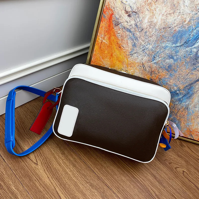 Fashion Designers men Handbags Shoulder Bags Luxurys Lady Crossbody Highs Quality Classic Flowers Leather Women Messenger Totes Double Zip Pochette Purses