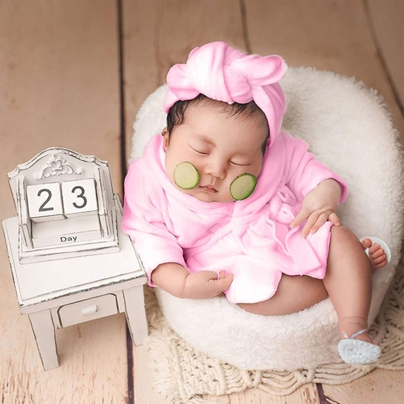 Keepsakes 5PCS Baby Bathrobes Bath Towel Purple Hooded Robe With Belt born P ography Props P o Shoot Accessories 230727