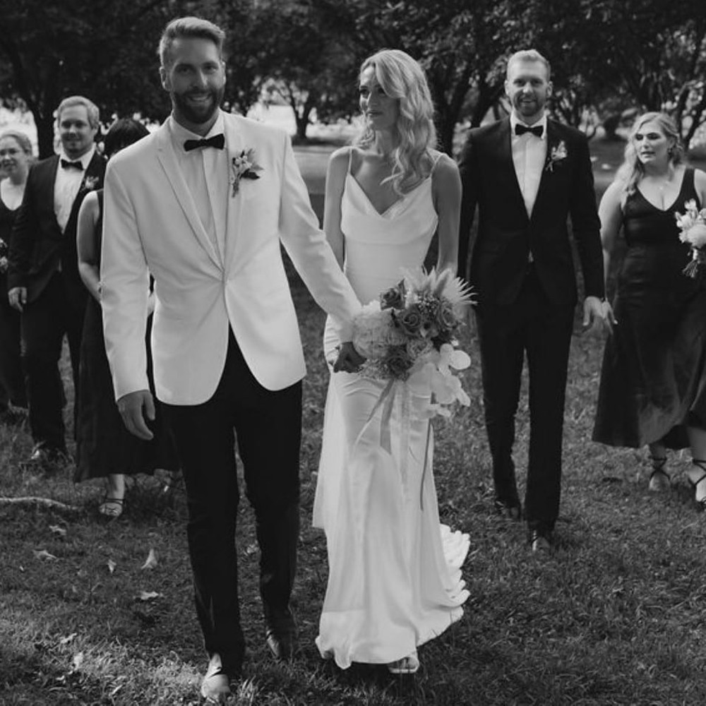 Elegant Crepe Cowl Neck Mermaid Wedding Dress 2023 For Brides Simple Backless Draped Satin Spaghetti Straps Bridal Gown Tulle Vestidos De Novia