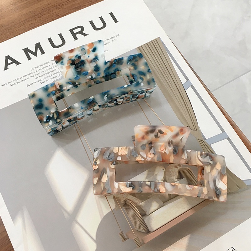 Berets Korean Style Women Hair Claws Elegant Acrylic Hairpin Leopard Print Clips Large Geometry Headwear for Girl Accessories 230729