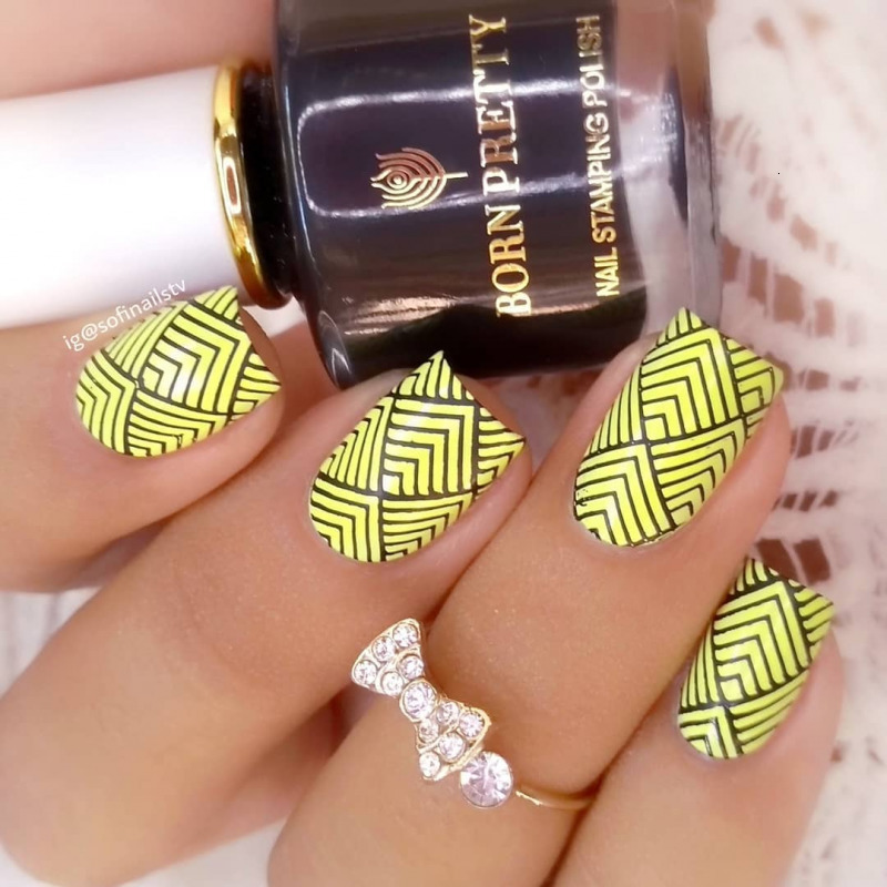 Nail Polish 8 Pcs/Set 6ml White Black Nail Art Stamping Polish Kit Gel Nail Polish for Nail Stamping Plates Stamp Template 230729