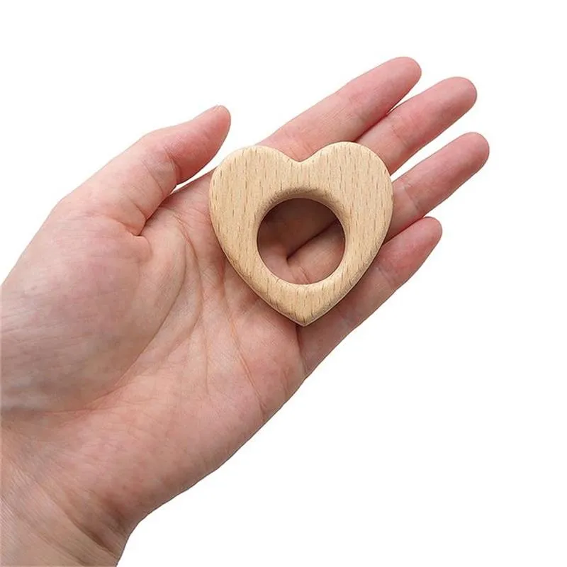 Hot Newborn Gift Baby Wood Teether Wooden Soother Heart Shape Teething Toy Organic Baby Toy Baby Pacify TeetherZZ