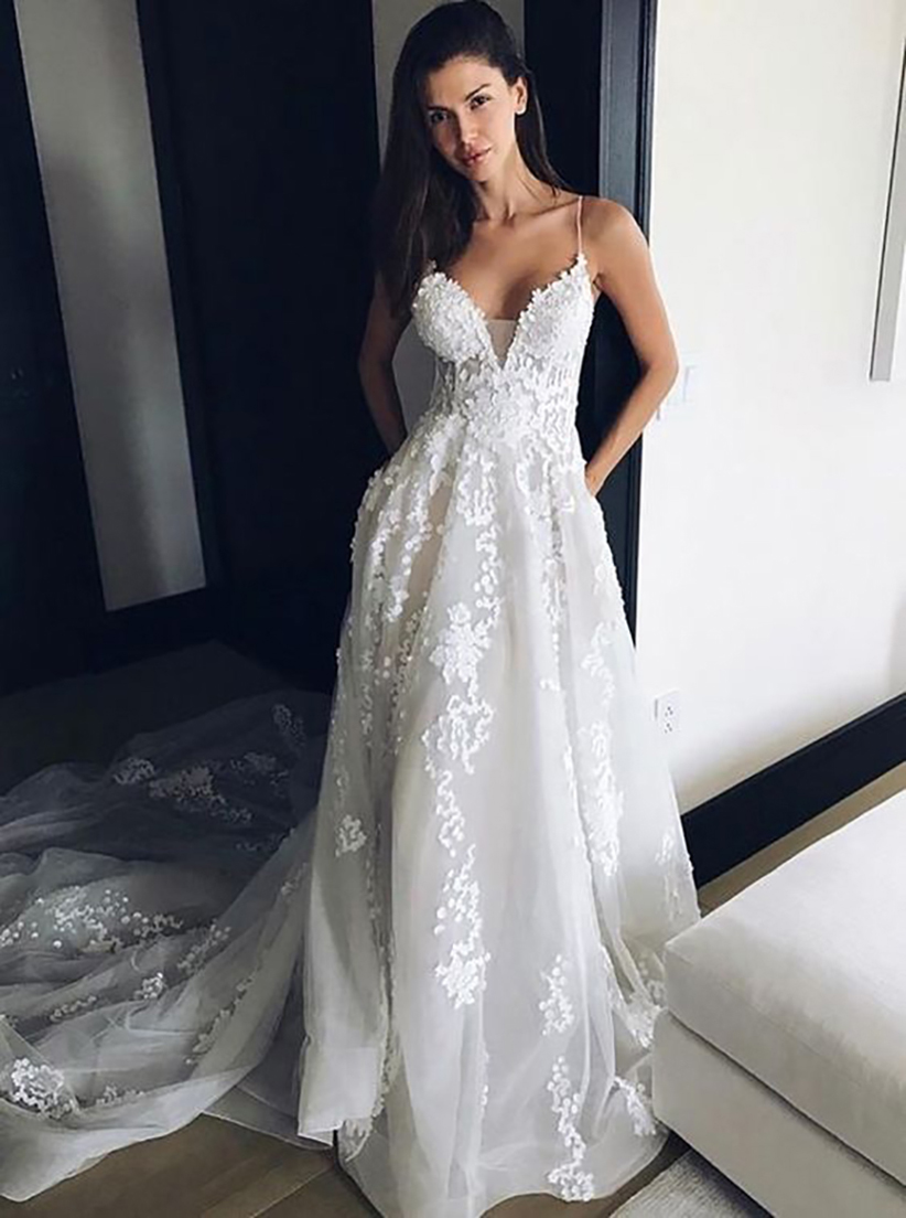 Lace Boho Wedding Dresses 2023 Spaghetti Straps V-neck Wedding Gowns Beach Bride Dress Vestido De Noiva
