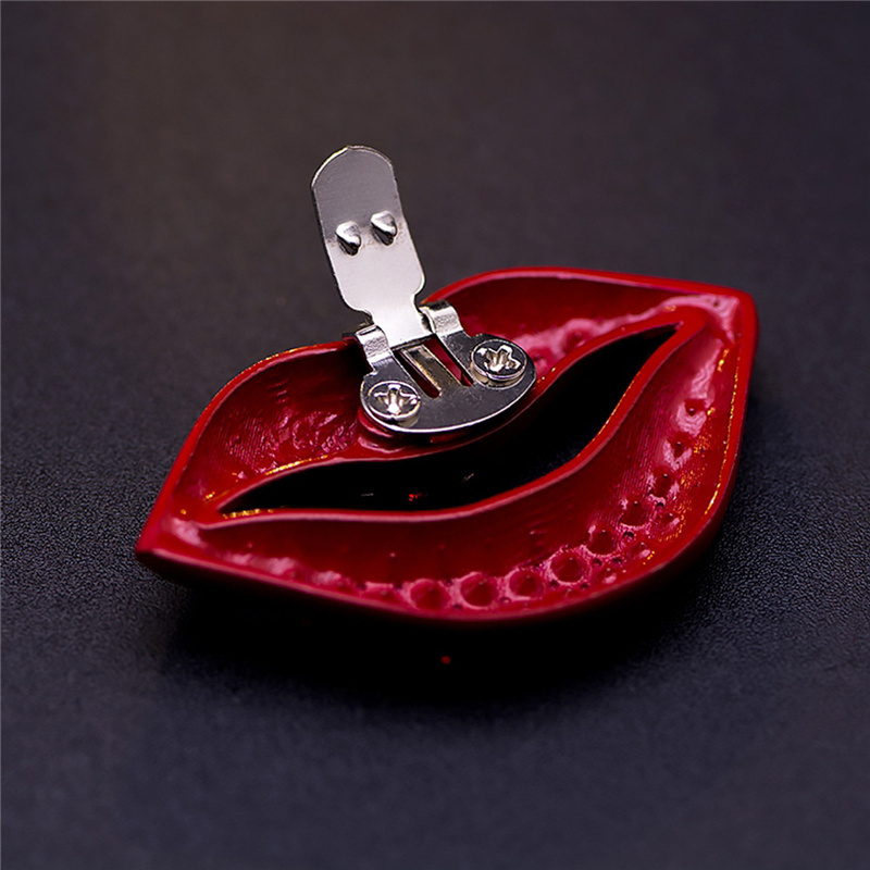 Shoe Parts Accessories Classic Red Lips Shoe Clips Detachable Rhinestones Shoe Decoration Women Pumps DIY Crafts Wedding Party Accessories Charms 2 Pc