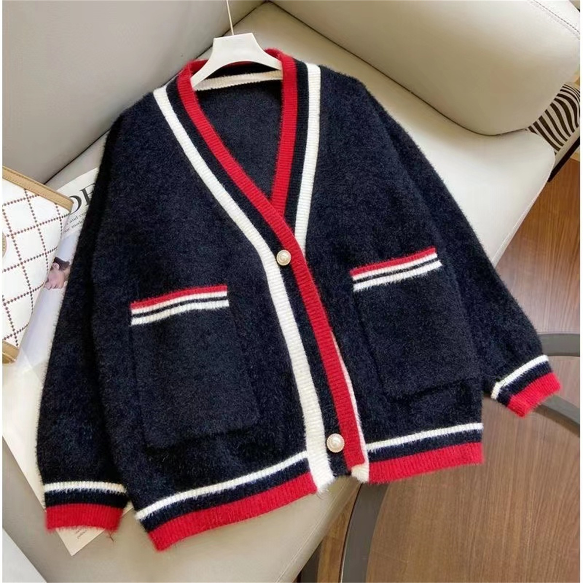 Women Sweaters Women Long Sleeve Sweater Woman V-neck Knit Cradigan Coats Tops Lady Knits hoodies Trendy Outdoor Streetwear Jacket Outerwear Coat