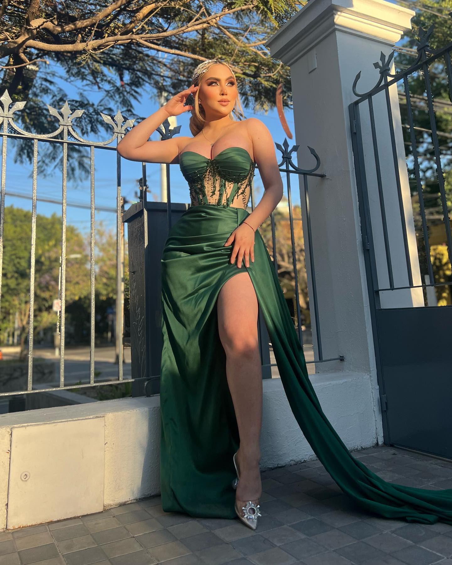 Elegant Dark Green Evening Dresses Appliques Sweetheart Illusion Party Prom Split Sweep Train Long Dress For Special Ocn 0515