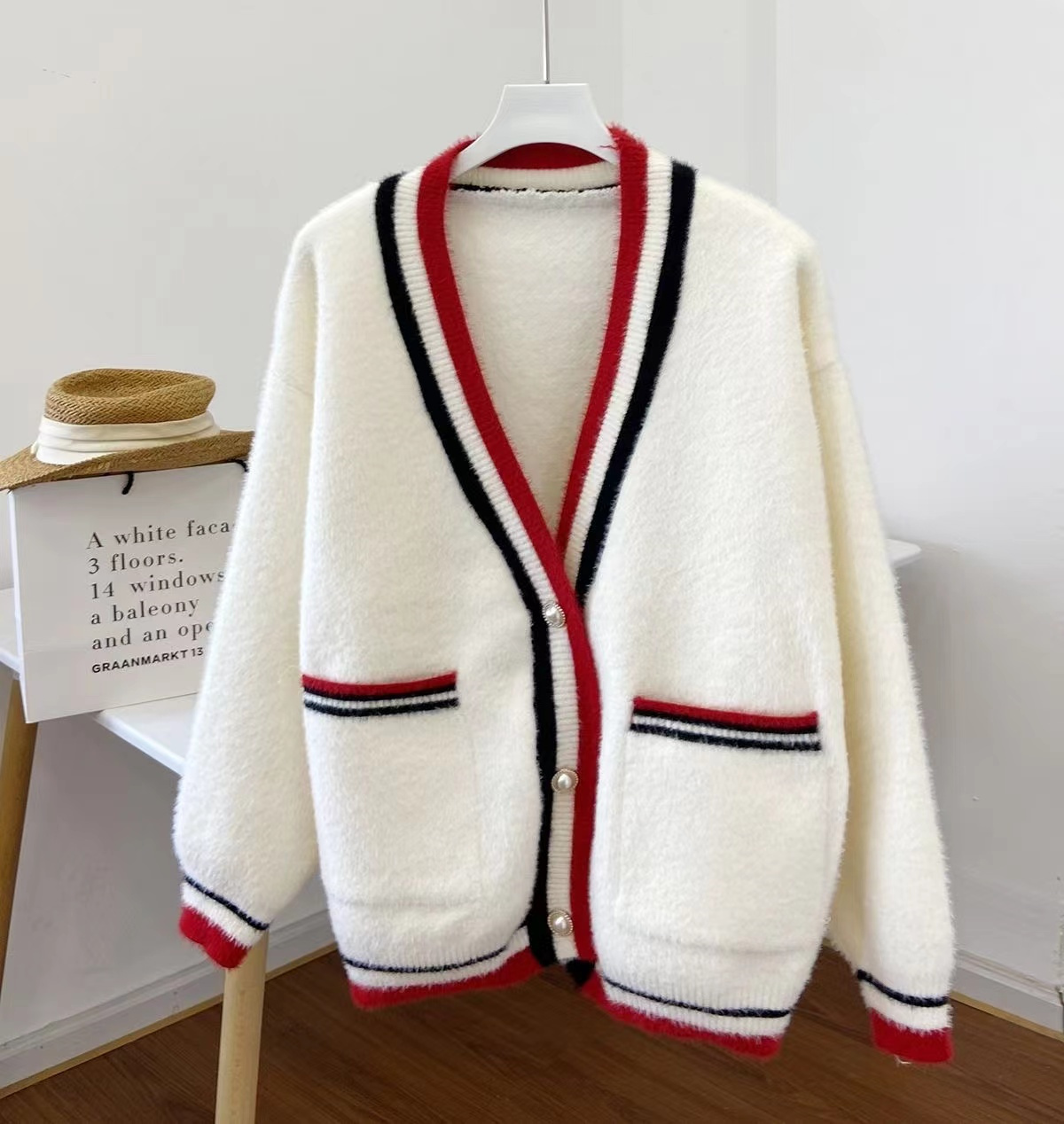 Women Sweaters Women Long Sleeve Sweater Woman V-neck Knit Cradigan Coats Tops Lady Knits hoodies Trendy Outdoor Streetwear Jacket Outerwear Coat