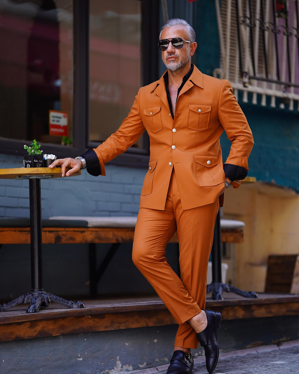 Orange Formal 2 Pieces Wedding Tuxedos Men Suits Notched Lapel Solid Color Single Breasted Four Pockets Customize Coat Pants Fashion Formal Casual Pro
