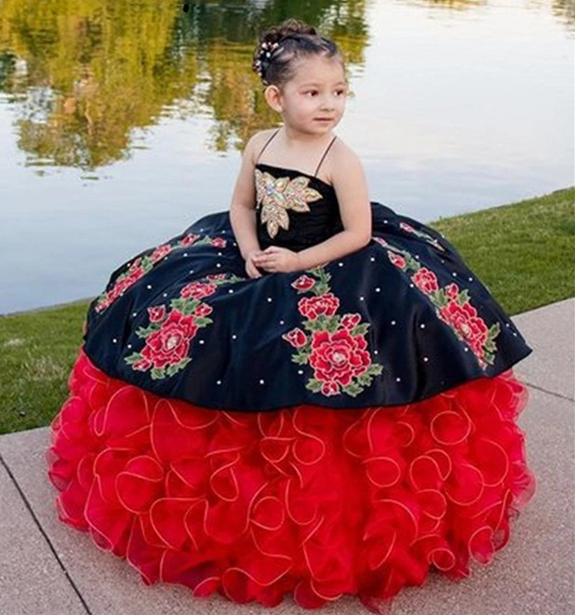 Mexican Embroidery Floral Flower Girls Dresses Charro Ball Gown Organza Tiers Ruffles Floor Length Black And Red Appliques Wedding Party Pageant Dress