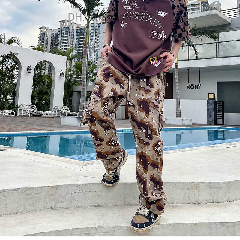 Men's Pants New men's loose camouflage straight Trousers men's Harajuku casual street clothing printed hip-hop Y2K red pink cargo pants Z260128