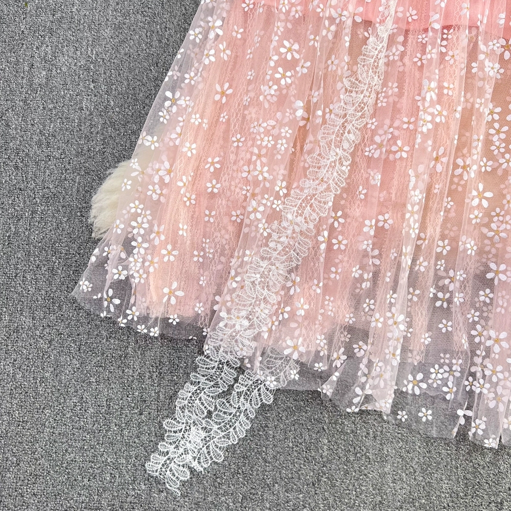 Luxury and luxurious style stand up collar hanging neck off shoulder waist slim sleeveless dress mesh embroidery A-line large swing dress