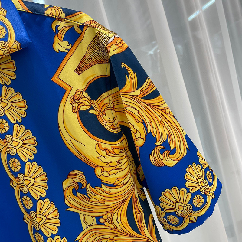 Mens Tracksuits Fashion Gold Baroque Court Print Shirt Hip Hop Beach ShirtShorts Men Summer Casual Short Sleeve Hawaiian Set Button Down 230731