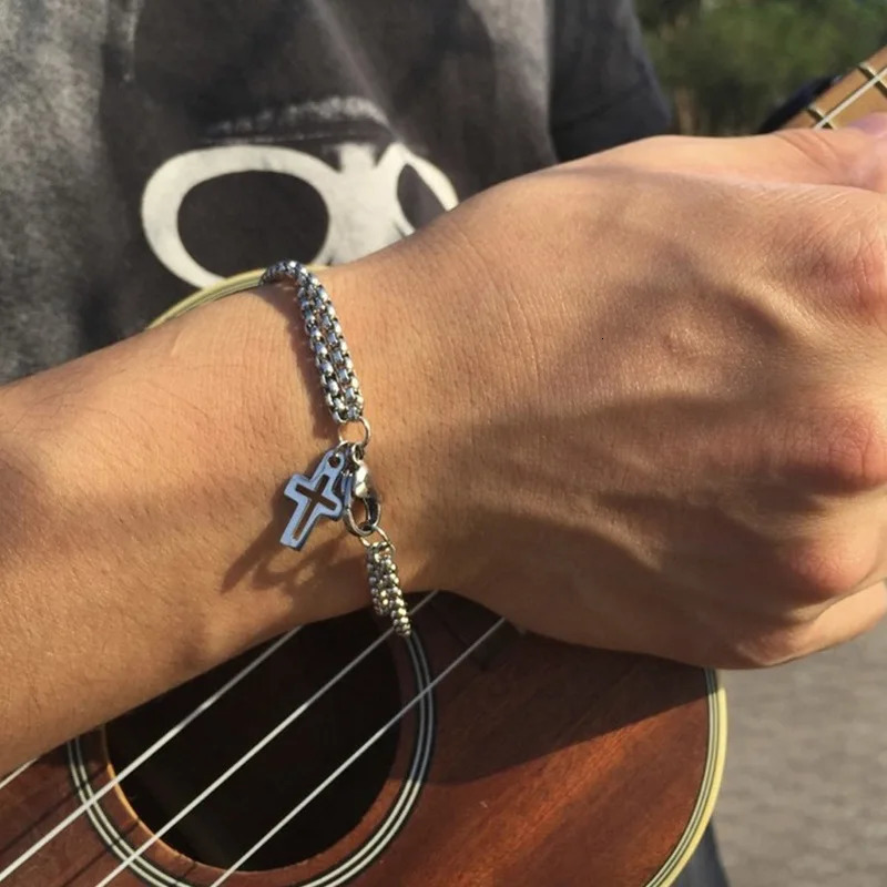 Charm Bracelets Men s Fashion Double Chain Cross Hollow Wrist Lobster Claw Clasp Stainless Steel Bracelet Hip Hop Punk Party Jewelry 231101