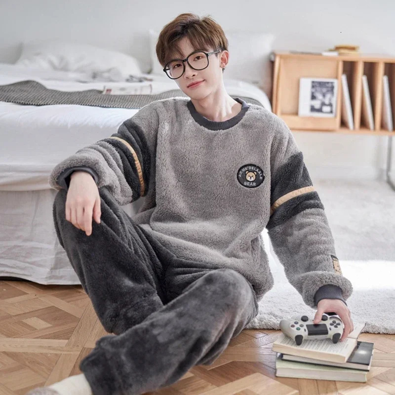 Men's Sleepwear 2023 Winter Plus Size Long Sleeve Thick Warm Flannel Pajama Sets For Men Coral Velvet Pyjama Homewear Home Clothes 231031