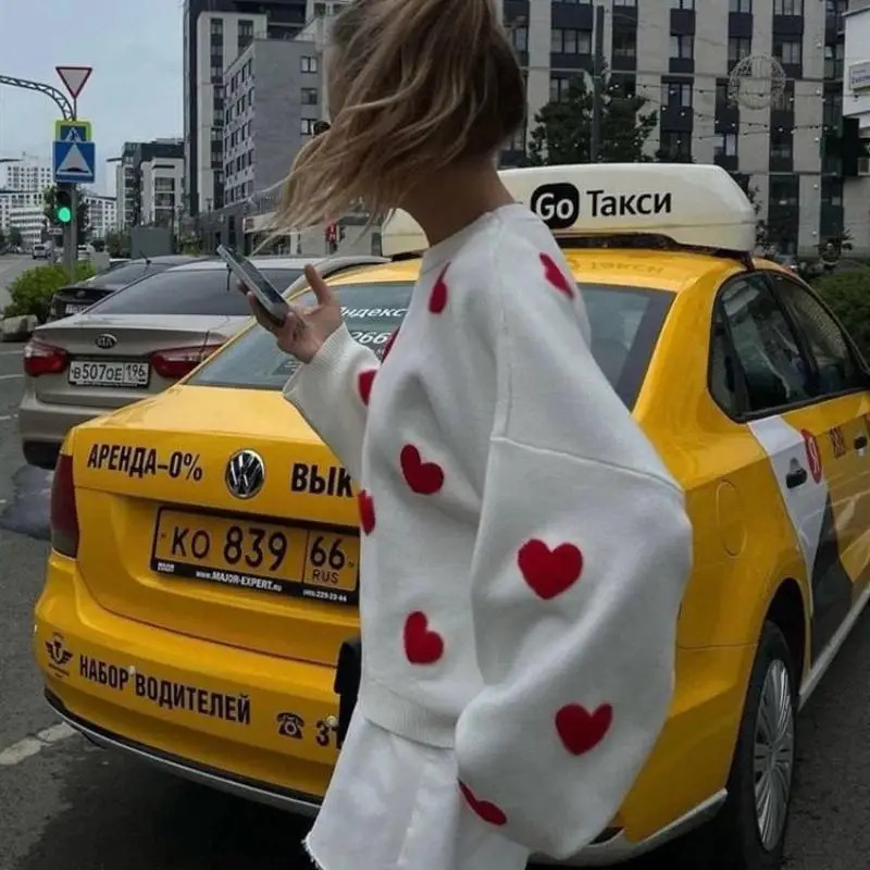 Women's Sweater Embroidery Love Heart Knitted Sweaters Long Sleeve Vintage Y2K Casual Sweet O Neck Pullovers Winter Warm Tops 231031