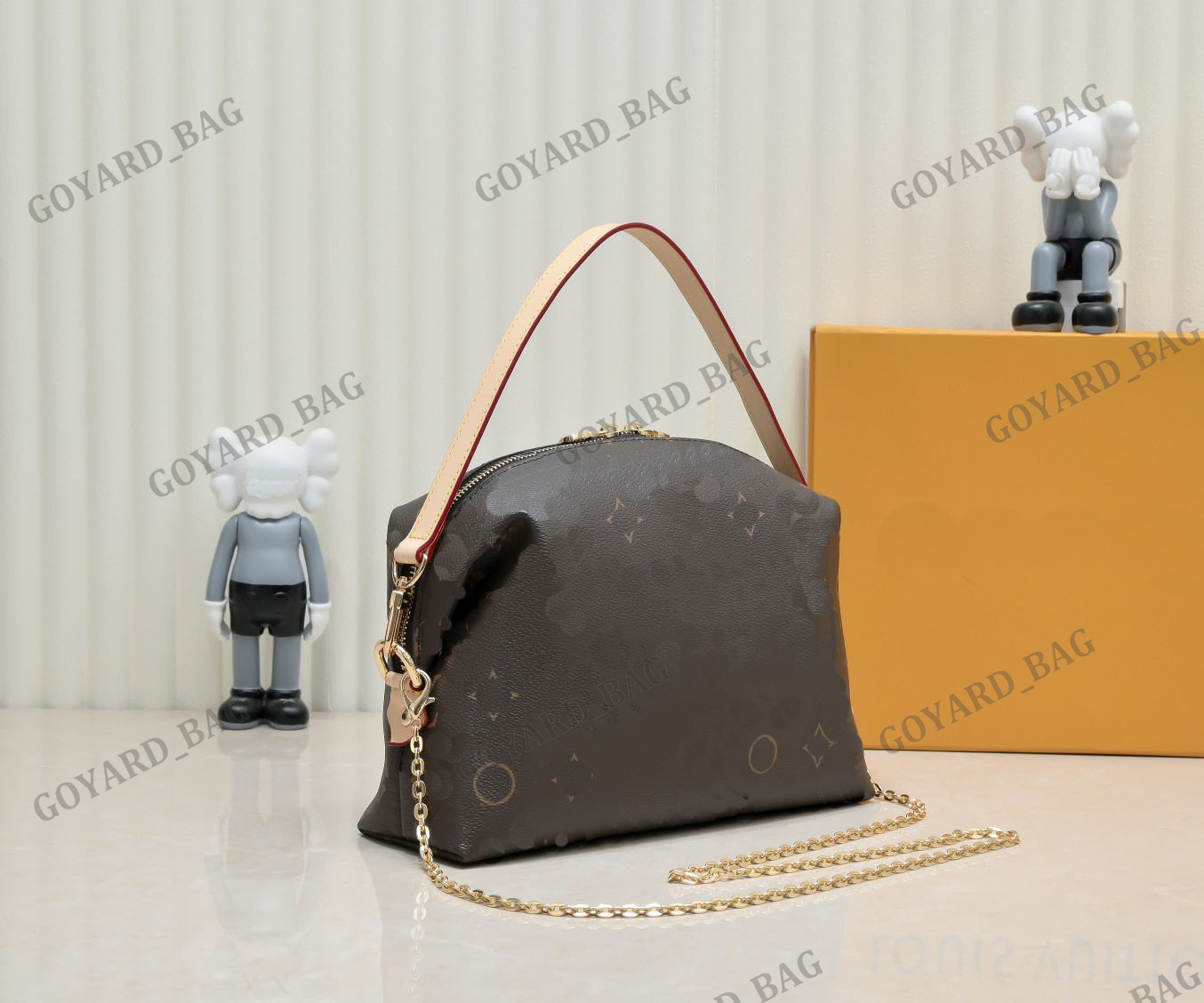 M46458 Cosmetic Pouch GM Luxurys Designer CrossBody Toiletry Bag Gold Chain Zip Toiletries Organized Monograms Flowers Leather Shoulder Makeup Make Up Hand Bags, Aa
M46458 Cosmetic Pouch GM Luxurys Designer CrossBody Toiletry Bag Gold Chain Zip Toiletries Organized Monograms Flowers Leather Shoulder Makeup Make Up Hand Bags, Aa