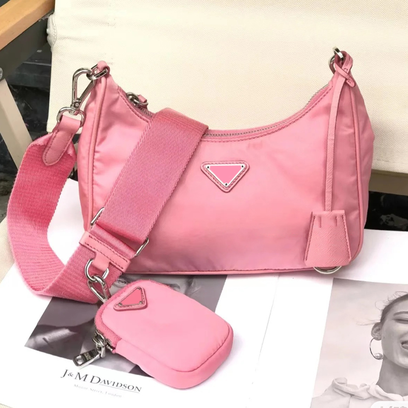 Ladies Nylon Bag Designer triangle re edition 2000 2500 3 Piece Hobo Shoulder chain bags Women Crossbody Handbag Luxury Handbags coin purse 3 in 1 Evening Pradas Wallet bag
Ladies Nylon Bag Designer triangle re edition 2000 2500 3 Piece Hobo Shoulder chain bags Women Crossbody Handbag Luxury Handbags coin purse 3 in 1 Evening Pradas Wallet bag