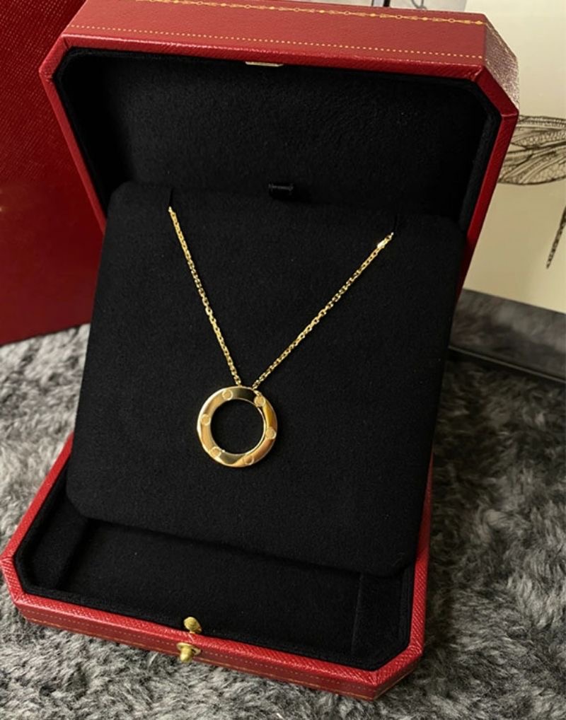 Designer Necklace love men's and women's pendant necklaces fashion stainless steel necklace man's Valentine's day gifts for woman
Designer Necklace love men's and women's pendant necklaces fashion stainless steel necklace man's Valentine's day gifts for woman