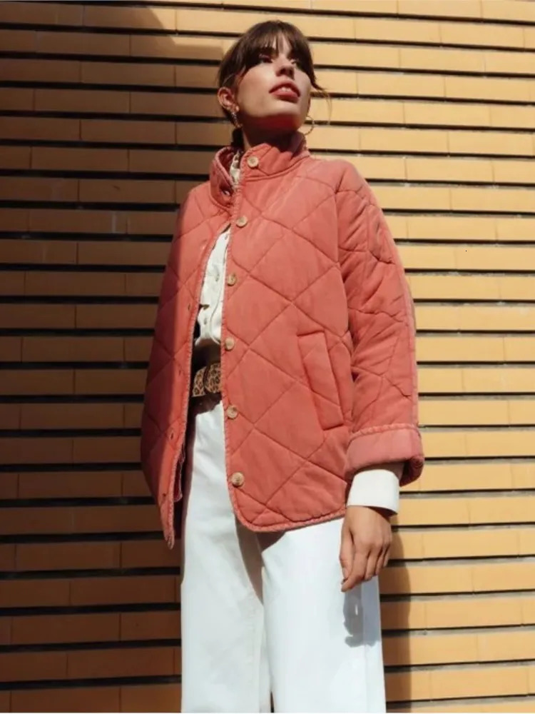 Women's Jackets Winter Solid Rhombic Lattice Quilted Jacket Stand Collar Single Breasted Pockets Cotton Coat Warm High Street Outerwear 231031