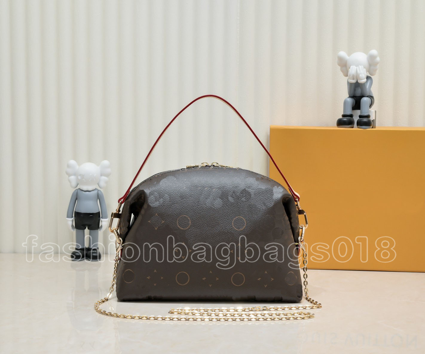M46458 Cosmetic Pouch GM Luxurys Designer Shoulder Toiletry Bag Gold Chain Toiletries Organized Brown Monograms Flowers Leather Makeup Make Up Hand Bags Woman
M46458 Cosmetic Pouch GM Luxurys Designer Shoulder Toiletry Bag Gold Chain Toiletries Organized Brown Monograms Flowers Leather Makeup Make Up Hand Bags Woman