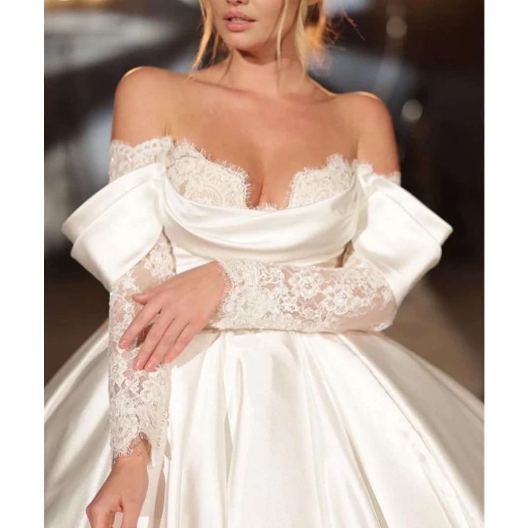 Off The Shoulder Wedding Dress Princess BohoWomen Sweetheart Gorgeous Long Sleeves Lace Appliques Pleats A-Line Bridal Gowns Sweep Train