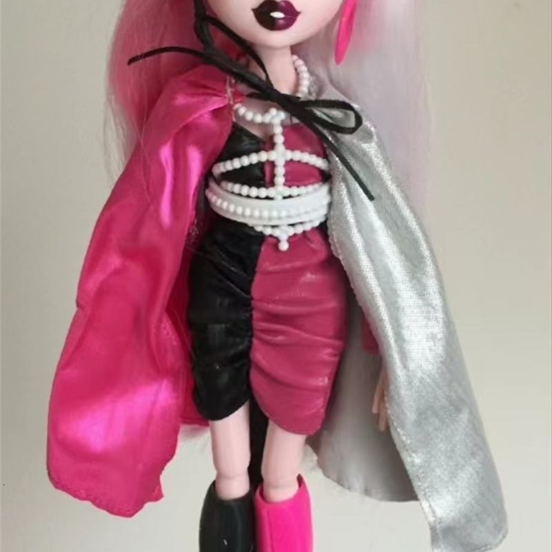 Intelligence toys Limited Original Doll For Bratz head Dress up DIY Collection Toy 231031