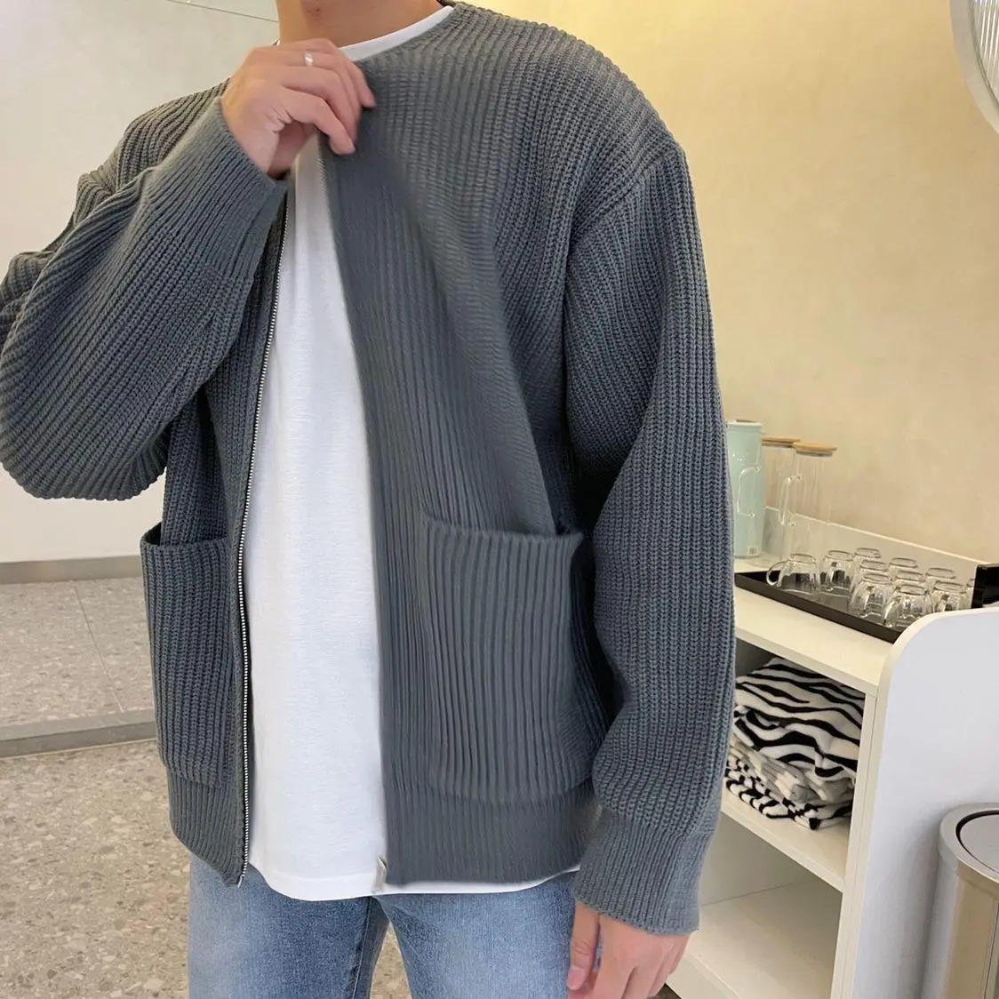 Men's Wool Blends Men Knitted Sweater Vneck 2023 Autumn Winter Fashion Jackets Zipper Cardigan Coats Solid Color Male Casual Loose Outerwear 2311