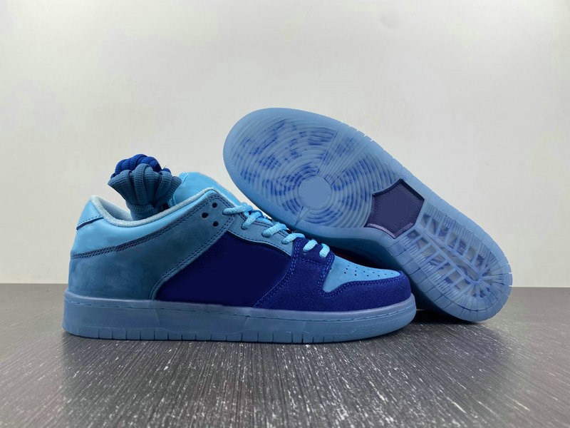 Shoes Run the Jewels Low Man Skateboard Designer Blue Pink Woman Sport Zapatos Chaussures Sneakers Top Come Size36-47.5
Shoes Run the Jewels Low Man Skateboard Designer Blue Pink Woman Sport Zapatos Chaussures Sneakers Top Come Size36-47.5
